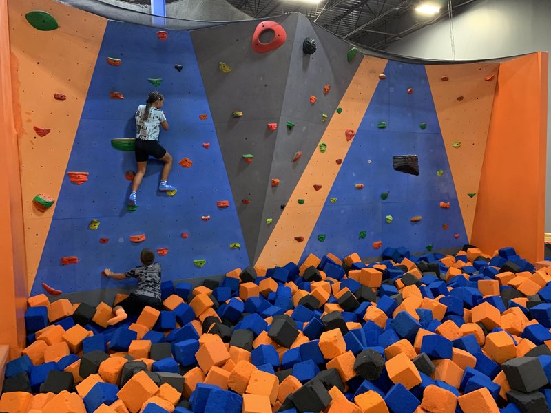 Sky Zone Hagerstown photo 3