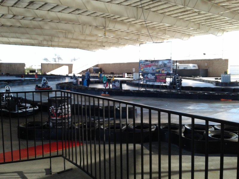 Heart Attack Go-Kart Racing photo 3