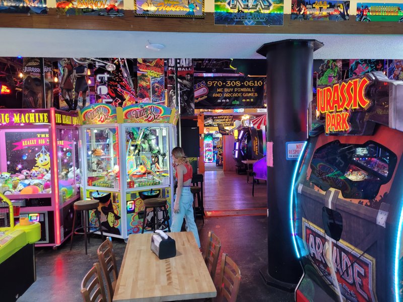 Flippers Family Arcade photo 3