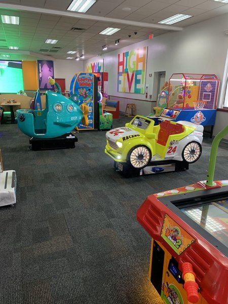 Chuck E. Cheese photo 3