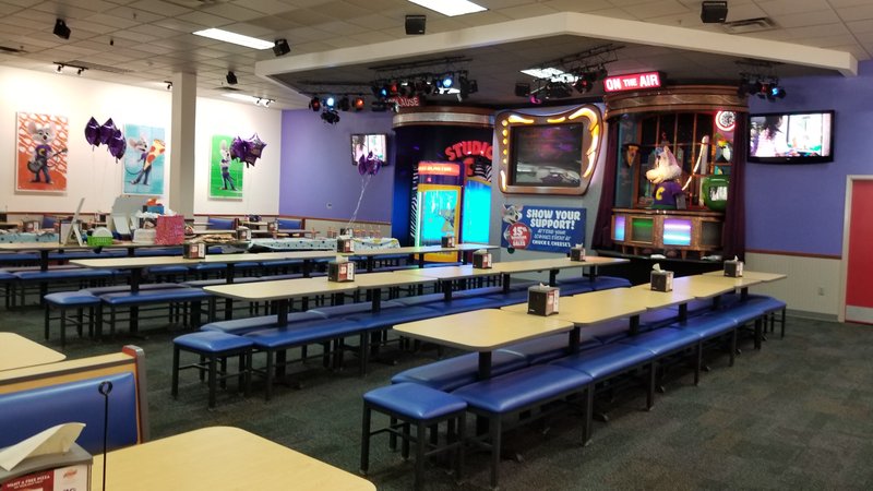 Chuck E. Cheese photo 6