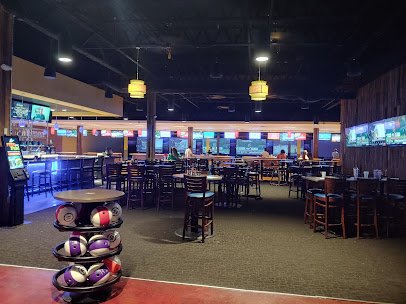 Stars and Strikes photo 5