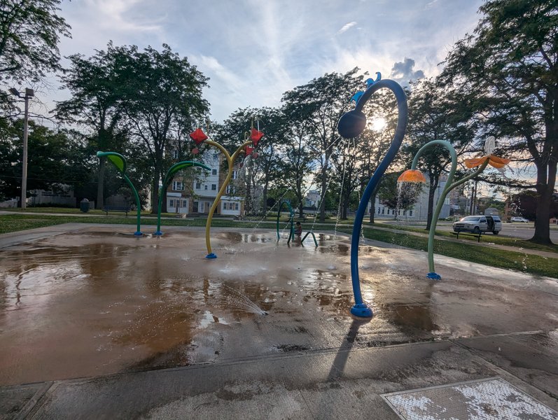 Columbus Park Spray Pad photo 6