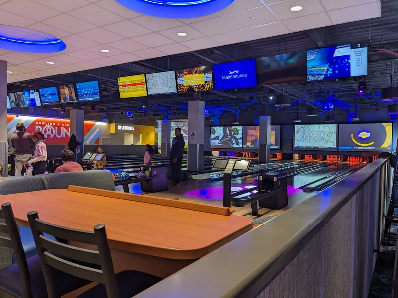 Round1 Bowling & Arcade Danbury Fair Mall photo 4