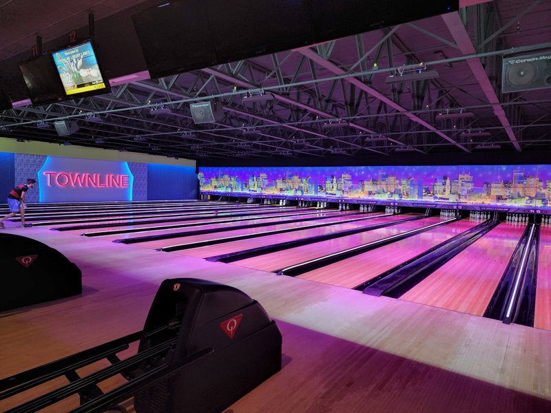 Town Line Luxury Lanes photo 1