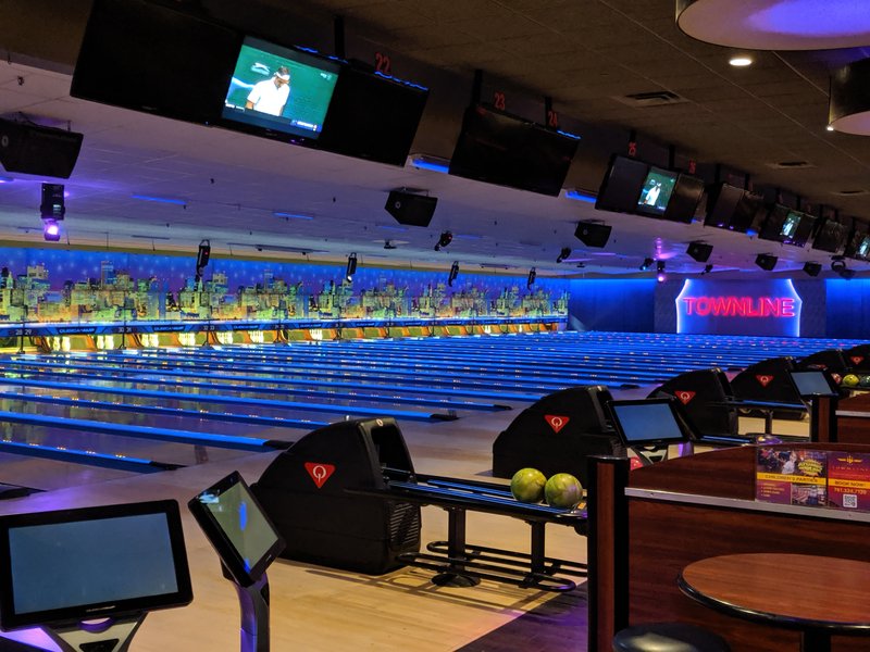Town Line Luxury Lanes photo 3