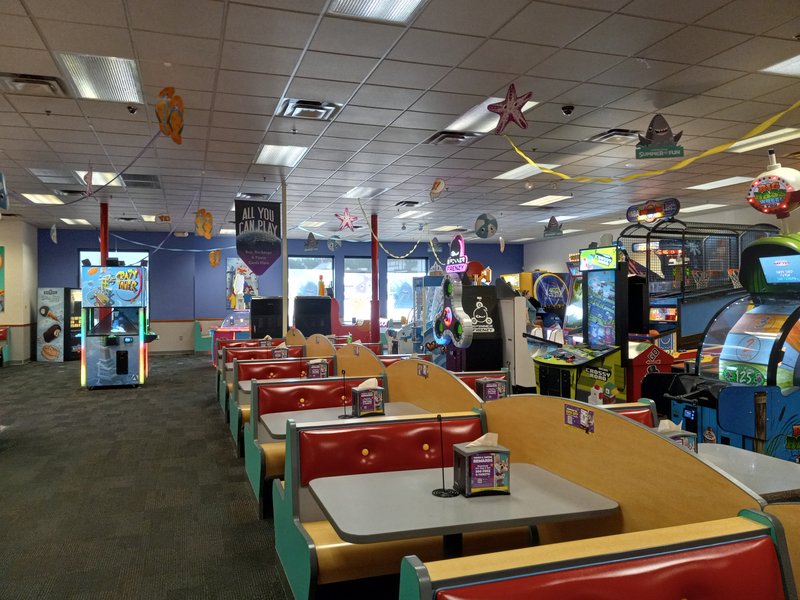 Chuck E. Cheese photo 3