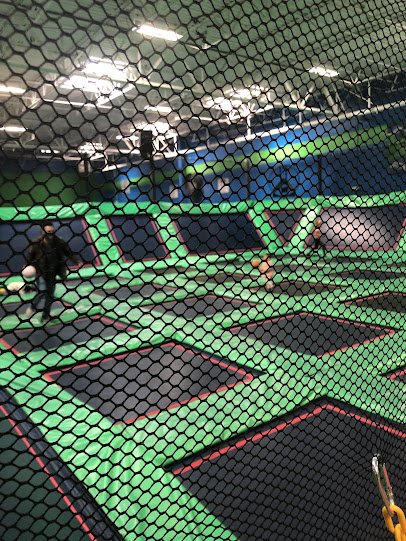 Rebounderz Rohnert Park - Indoor Trampoline and Adventure Park photo 6