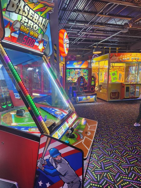 Slick Willy's Karts & Eats photo 5