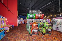 Planet Fun & Starz Grille Family Entertainment and Bowling Center photo 3