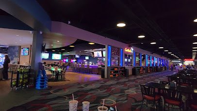Incredibowl Entertainment Toledo photo 2