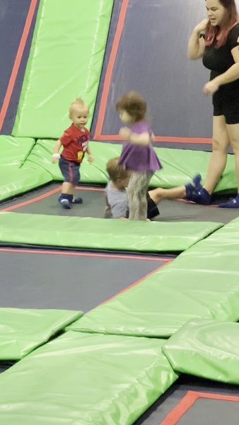 Rebounderz Orlando - Indoor Trampoline and Adventure Park photo 2