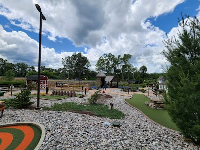 Matterhorn Mini Golf photo 4