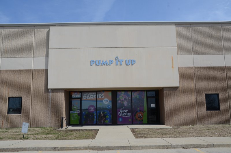 Pump It Up Urbandale Kids Birthdays and More photo 4