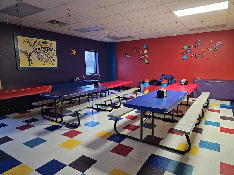 Pump It Up Urbandale Kids Birthdays and More photo 5