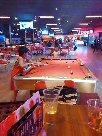 Lucky Strike Midland photo 5