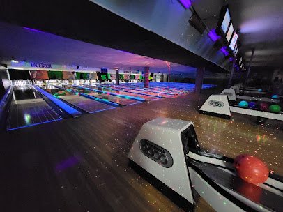 Surf Bowl - Oceanside