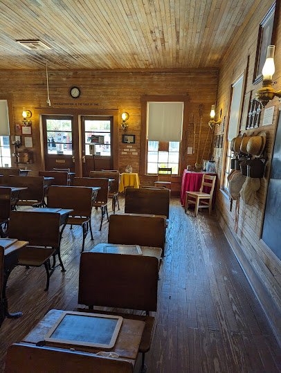 Camp Walton Schoolhouse Museum photo 4