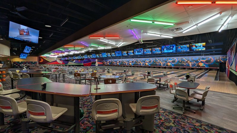 Splitrocks Restaurant, Bar, Bowling & Banquets photo 6