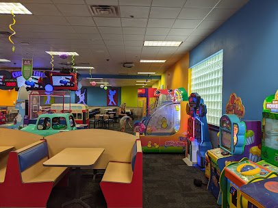 Chuck E. Cheese photo 4