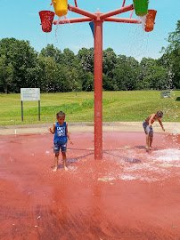 Mohawk Park Splash Pad photo 2