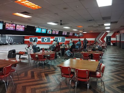 Bowlero Denton photo 4