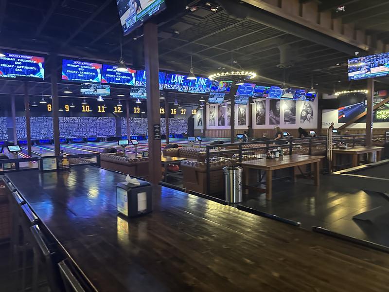 Lodi Bowling Bar and Lounge photo 4