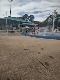 The White Oak Splash Pad photo 5