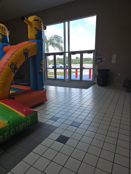 The Dinosaur Playground Bounce House photo 6
