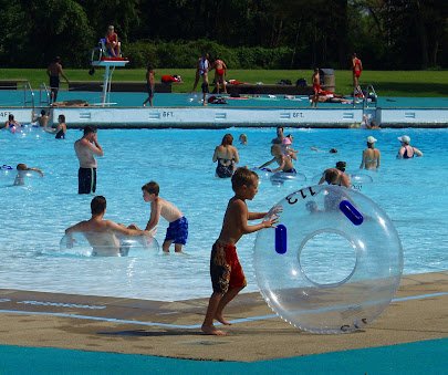 South Park Wave Pool photo 6