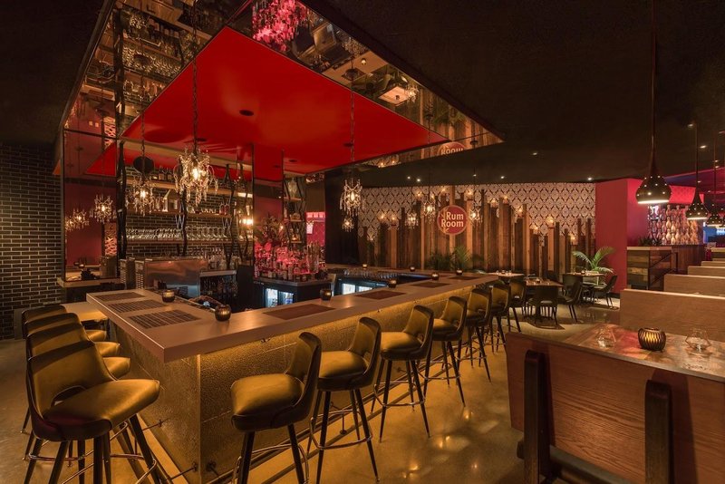Kings Dining & Entertainment