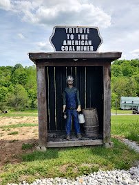 Coal Country Miniature Golf photo 4