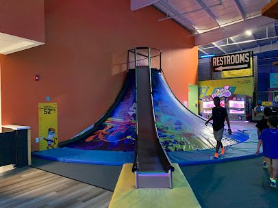 Urban Air Trampoline and Adventure Park photo 5