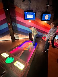 Puttshack - St. Louis photo 3