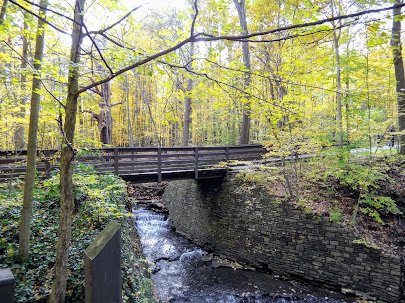 North Chagrin Nature Center photo 4