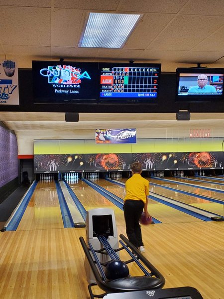 Parkway Bowling Lanes photo 1