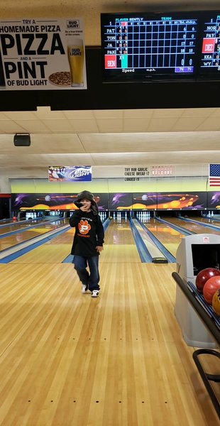 Parkway Bowling Lanes photo 2