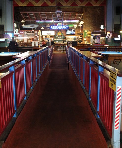HotShots Billiards & Family Entertainment Center