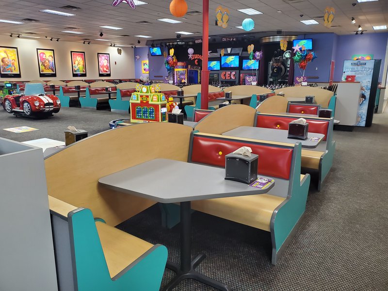 Chuck E. Cheese photo 3