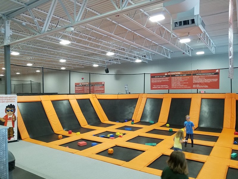 Launch Family Entertainment Novi