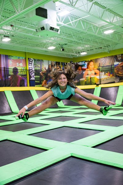 Launch Family Entertainment Novi photo 3