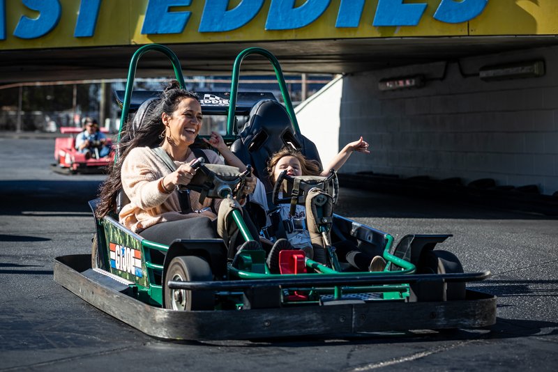 Fast Eddies Fun Center