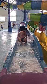 Splash Indoor Waterpark Resort photo 2