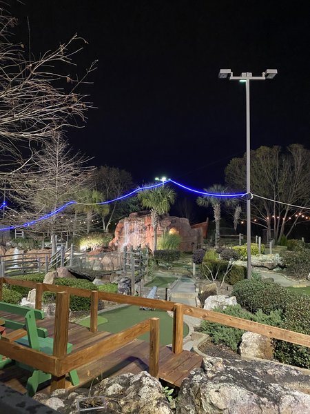 Mac n Bones Golf & Grill photo 5