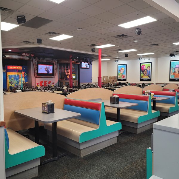 Chuck E. Cheese photo 3