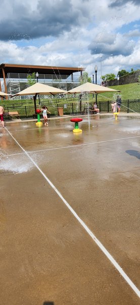Palatine Park Splash Pad photo 3