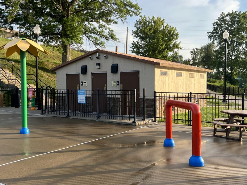 Palatine Park Splash Pad photo 6