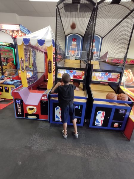 Chuck E. Cheese photo 5