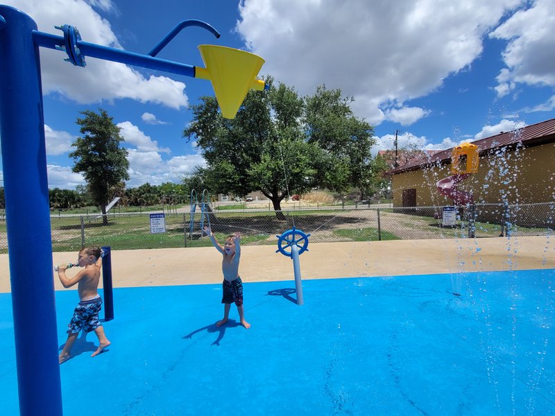 Kinney County Splash Pad photo 3