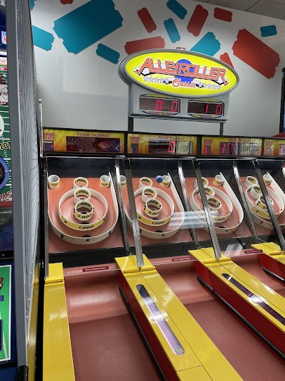 Chuck E. Cheese photo 6